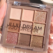 Luxurious 9-18 color eyeshadow palette